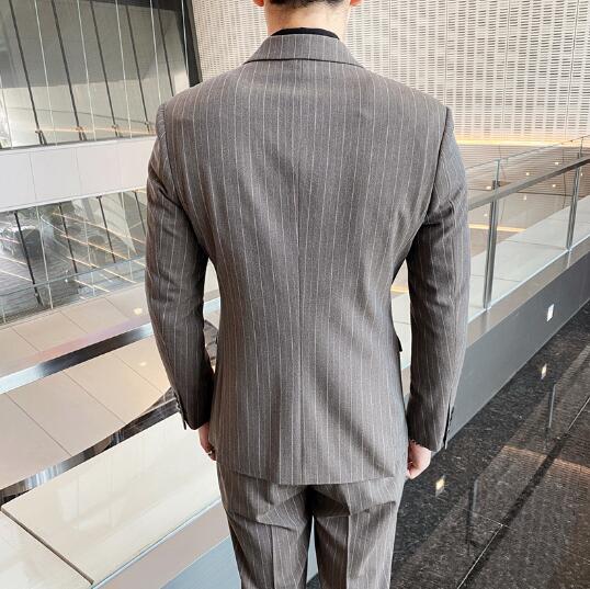 グレー ストライプ シングルブレストジャケット BOYSHE Cool Summer CHECK Suit》シングルブレスト＆スリム